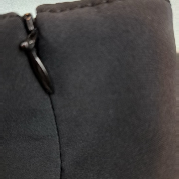 Annika Cutter & Buck size 12 black and multi color stripe tennis/golf skort - Picture 5 of 14